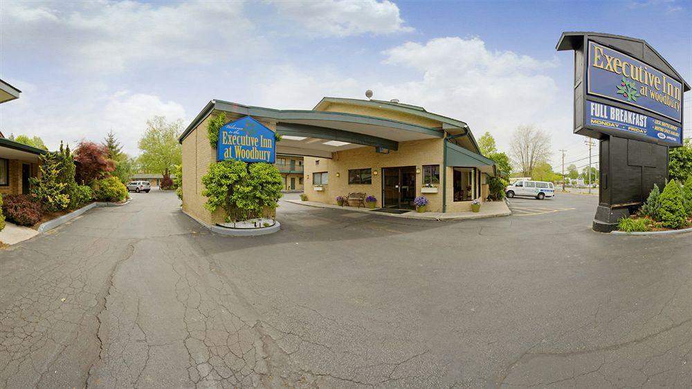 Days Inn By Wyndham Woodbury Long Island Zewnętrze zdjęcie