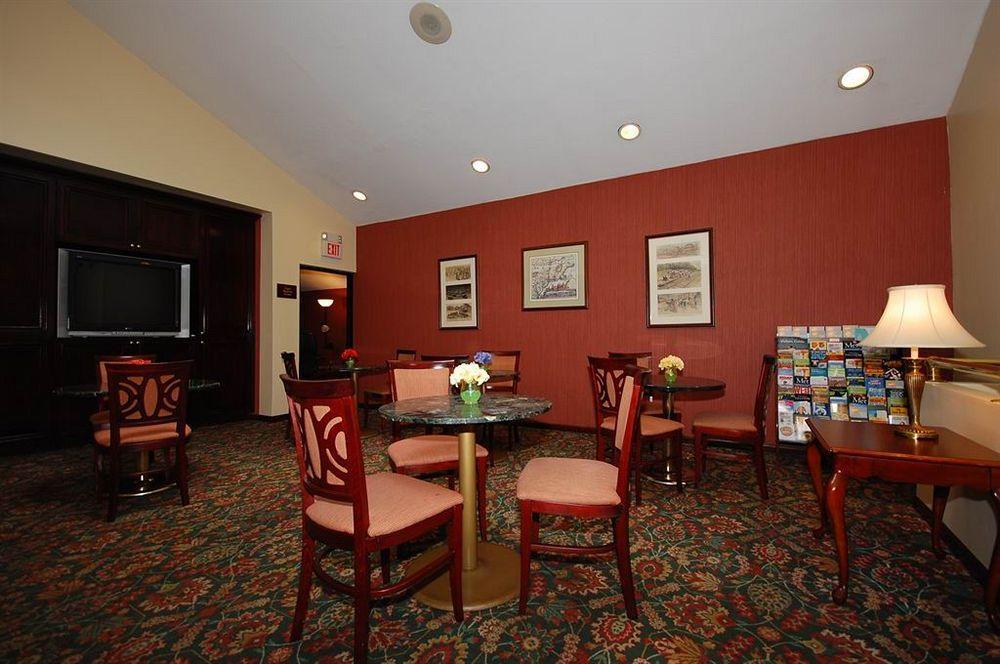 Days Inn By Wyndham Woodbury Long Island Zewnętrze zdjęcie