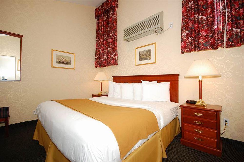 Days Inn By Wyndham Woodbury Long Island Zewnętrze zdjęcie