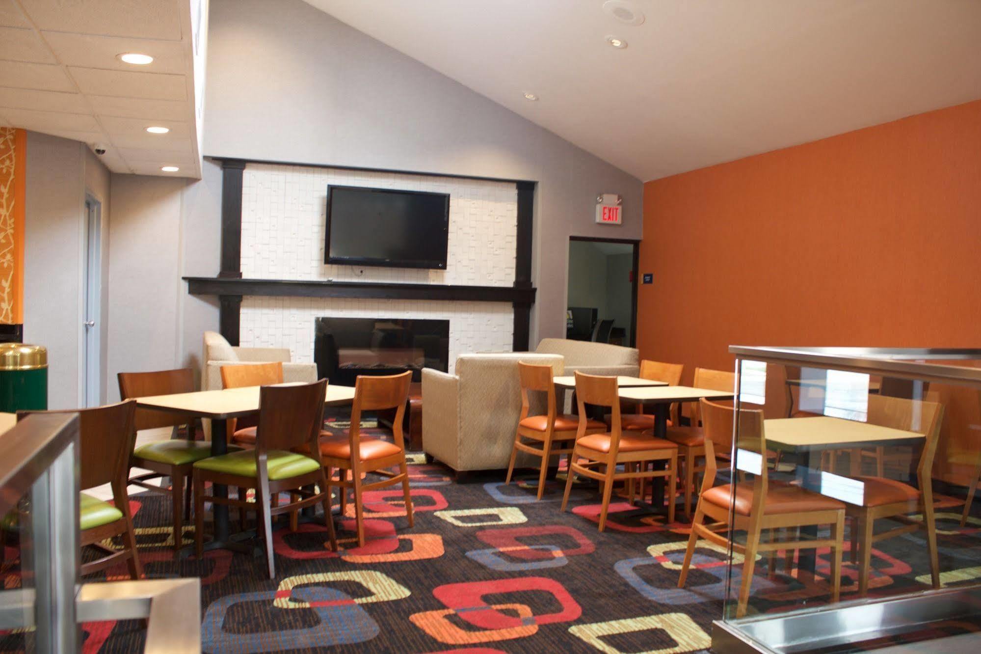 Days Inn By Wyndham Woodbury Long Island Zewnętrze zdjęcie