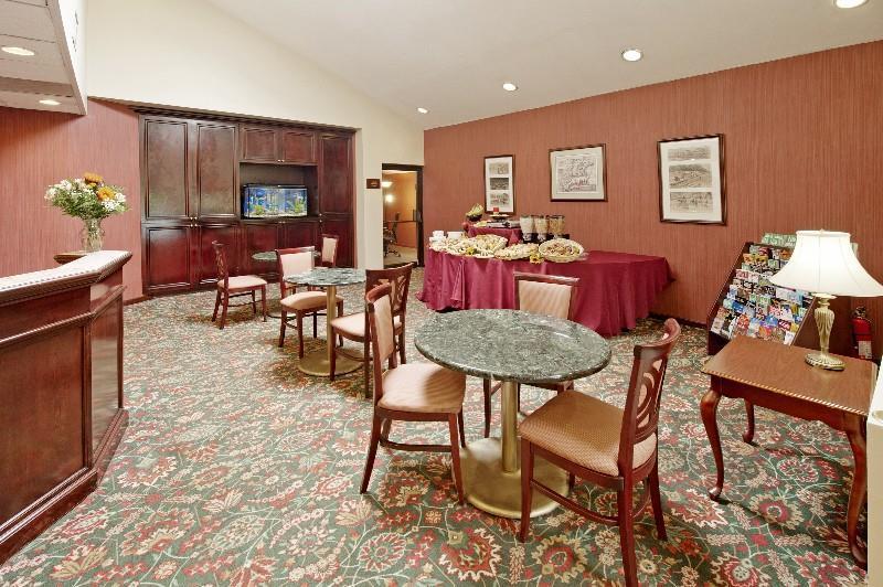 Days Inn By Wyndham Woodbury Long Island Restauracja zdjęcie